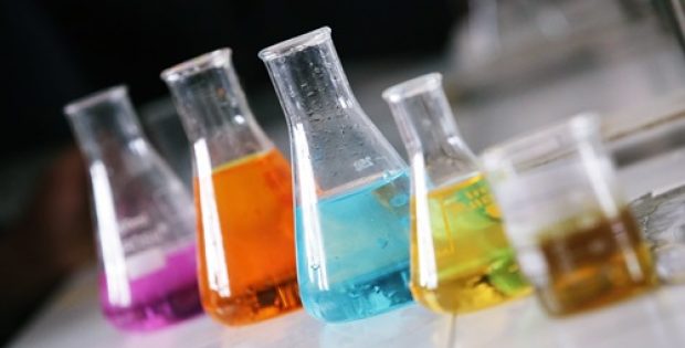Denmark plans to enforce ban on fluorinated chemicals in FCMs